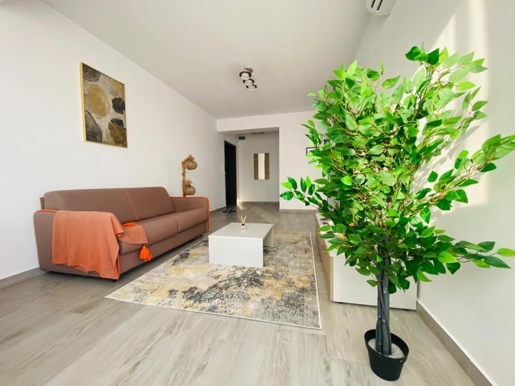 Soho Apartment - City View With Rooftop Garden Bucareste Exterior foto