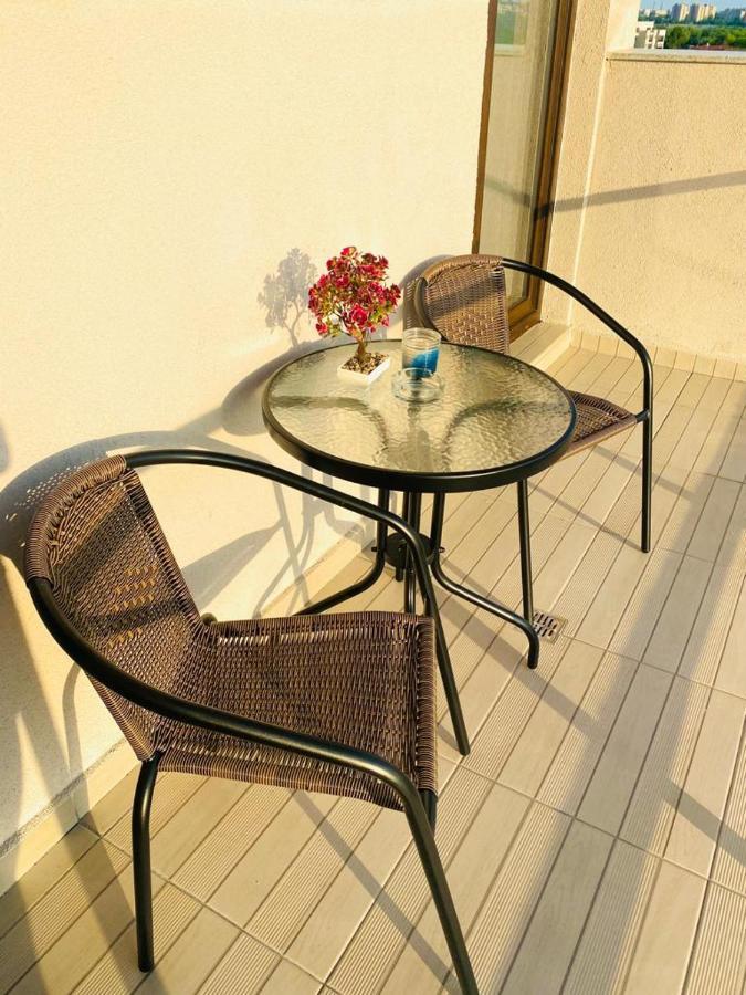 Soho Apartment - City View With Rooftop Garden Bucareste Exterior foto