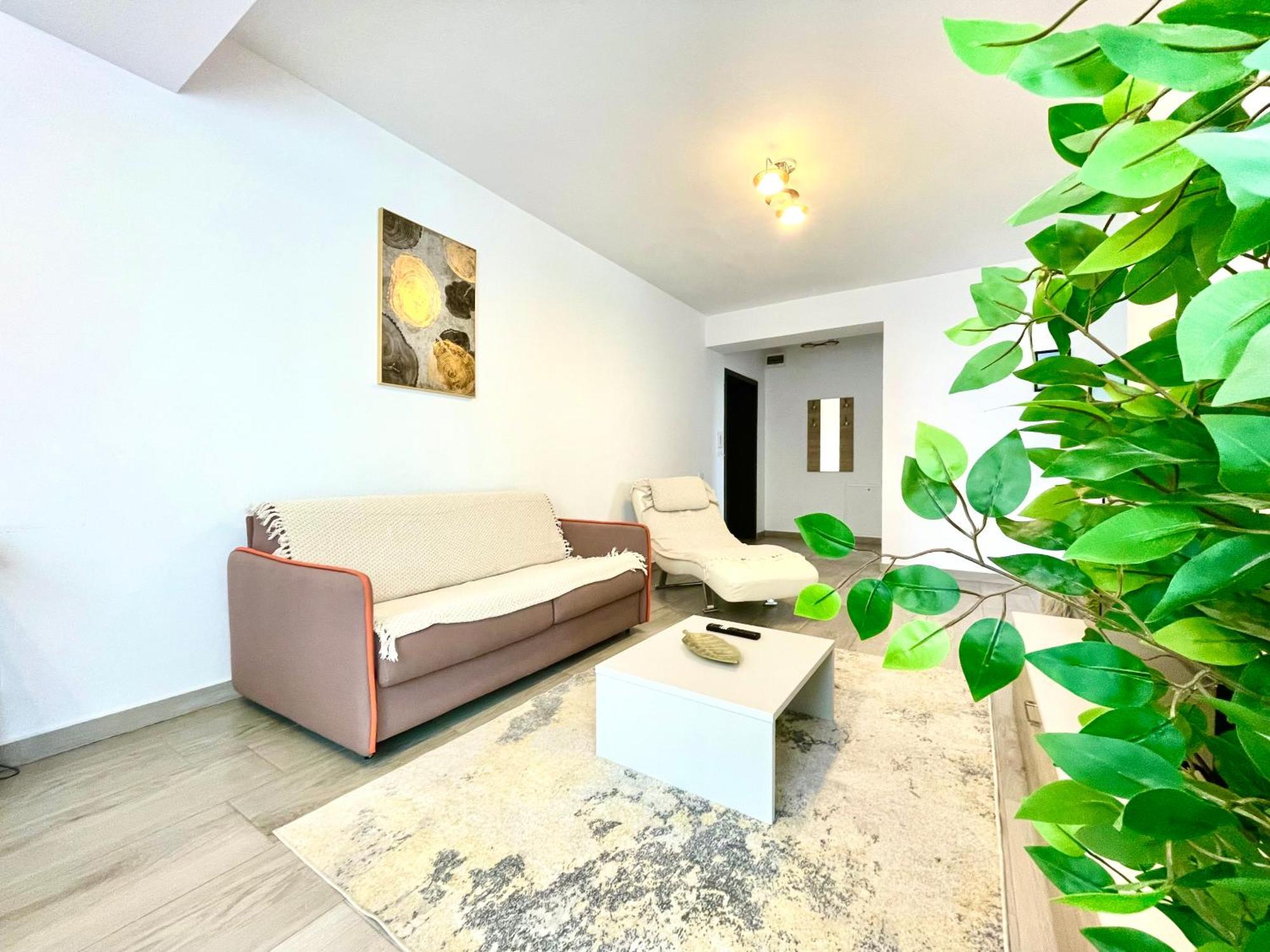 Soho Apartment - City View With Rooftop Garden Bucareste Exterior foto