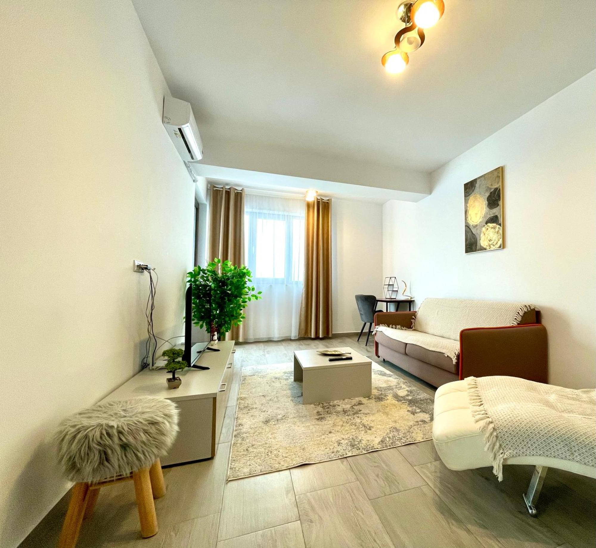Soho Apartment - City View With Rooftop Garden Bucareste Exterior foto